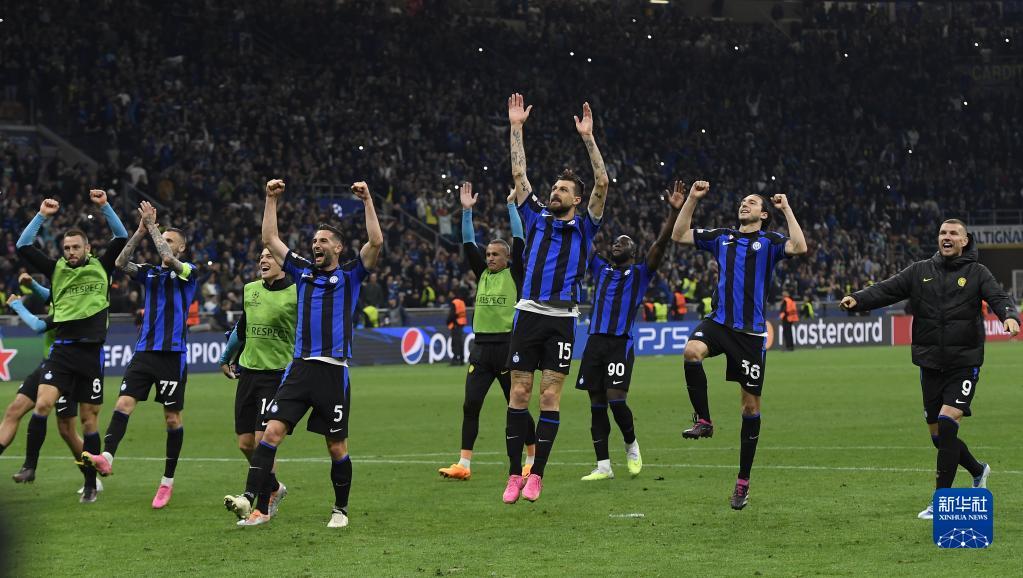 皇家马德里在圣马梅斯的闪耀之夜：逐一点评球员表现