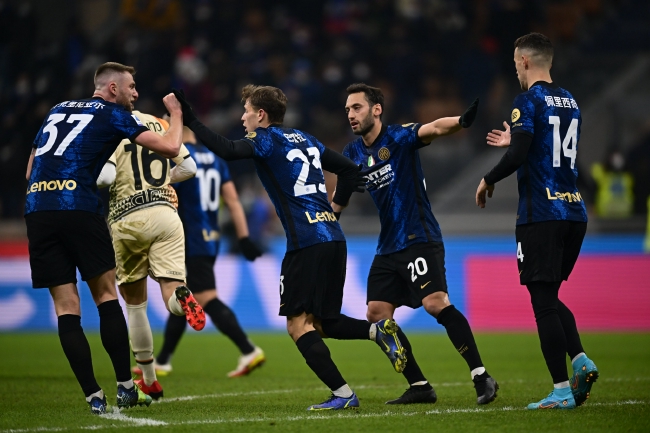 陈哲宣得到津门虎赛季首红，中超所有球队本赛季都有红牌入账（陈哲宣吃到津门虎赛季首张红牌，中超本季无一队零红牌）