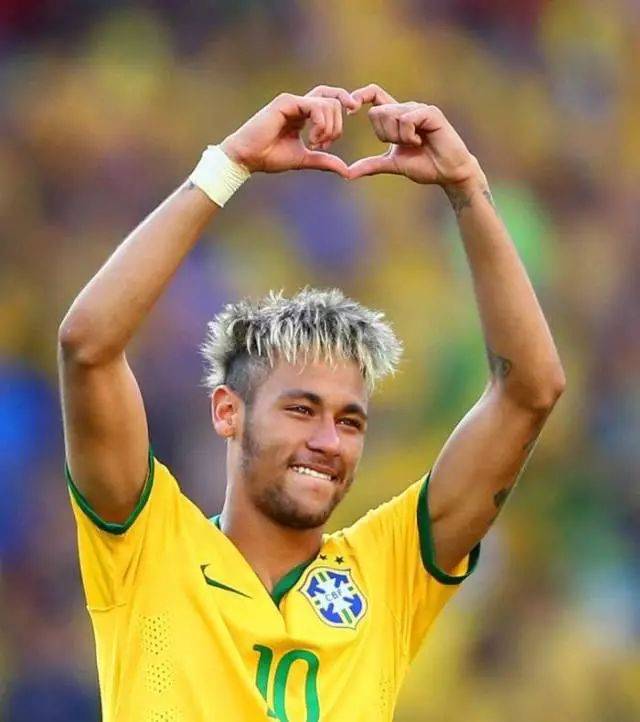 帕尔马vs乌迪内斯：库特罗内、马特奥-佩莱格里诺首发，扎尼奥洛、阿蒂尔-阿塔出战