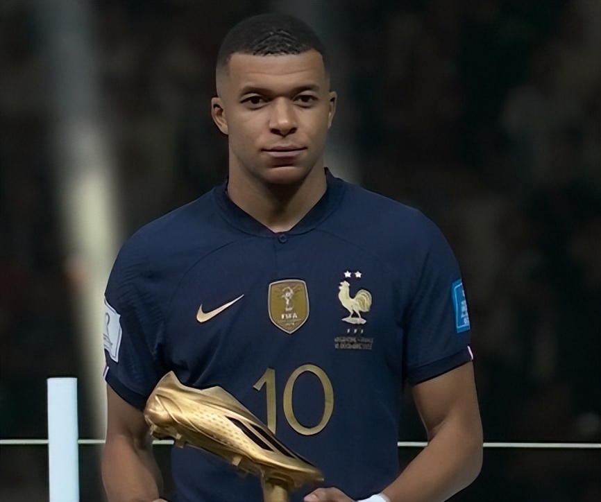 TA：尽管周中完成赛季首秀，但巴萨高层仍计划送走特狮（TA：周中刚完成赛季首秀，巴萨高层仍打算放走特尔施特根）