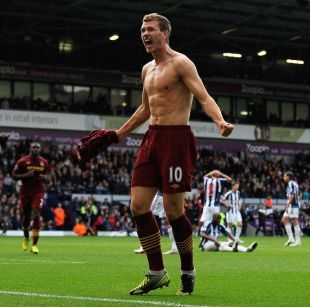 新变化！王曼昱“双杀”孙颖莎两技术精进明显，冲击洛杉矶增筹码