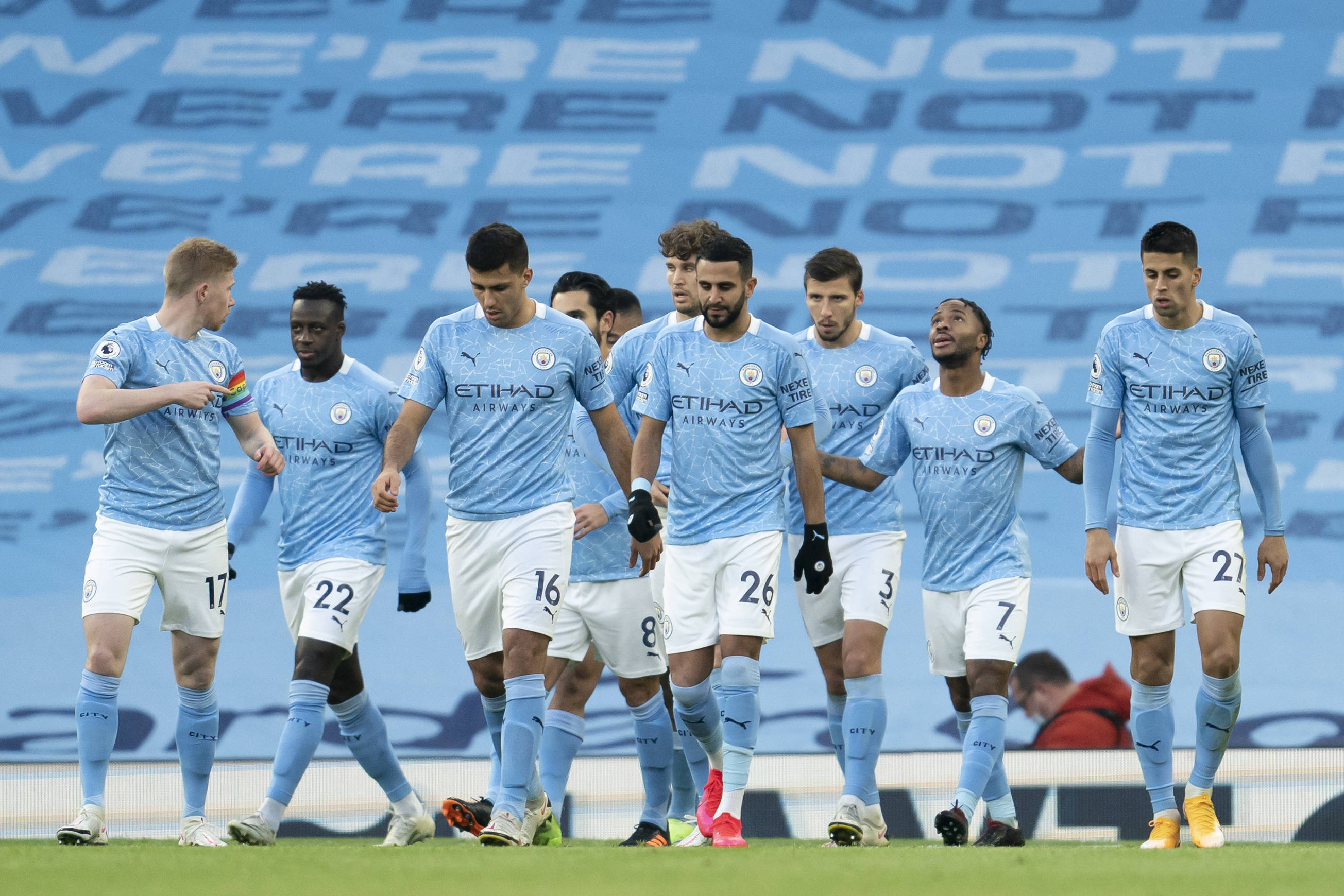 中场核心缺席！凯塞多停赛，将错过对阵阿森纳的联赛杯半决赛首回合（中场大脑停赛，凯塞多将缺席联赛杯半决赛首回合战阿森纳）