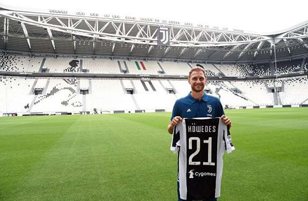 科瓦奇：球队全员健康，施洛特贝克不会被续约等场外因素影响