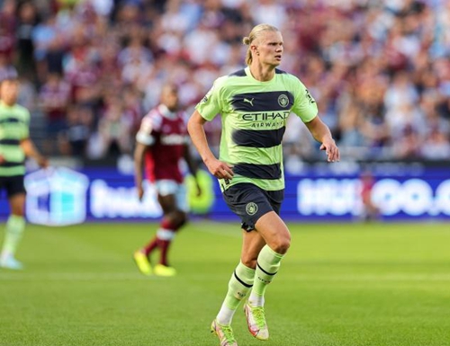 韩媒：朴志洙与三镇合同到期，泰山+多支韩国球队对其有意（韩媒：朴志洙与三镇合约到期，泰山队和多家韩国球队有意引进）