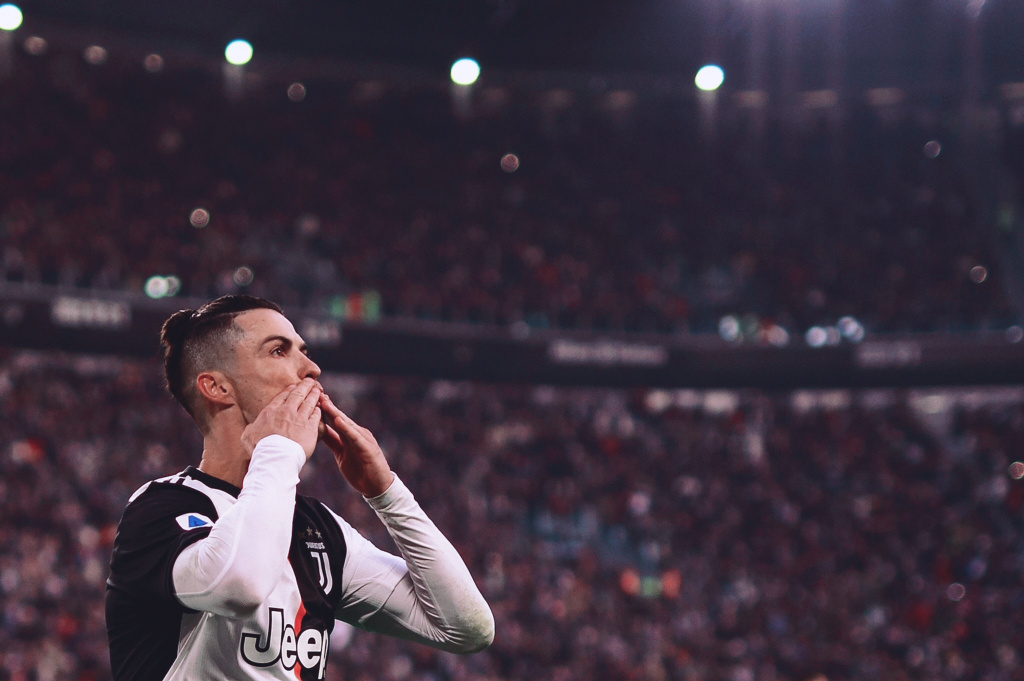 霍尔：切尔西球迷一直对我很好，对阵蓝军目标全取三分